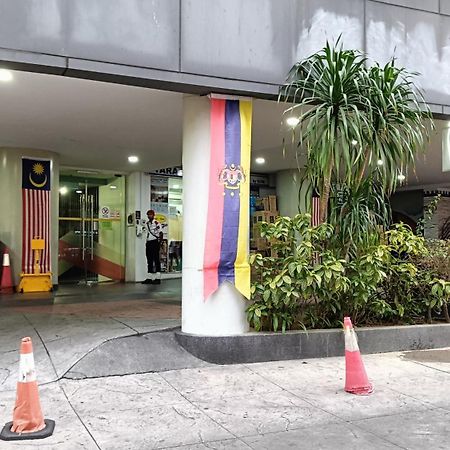 Appartamento Taragon Bbcc Kuala Lumpur Esterno foto