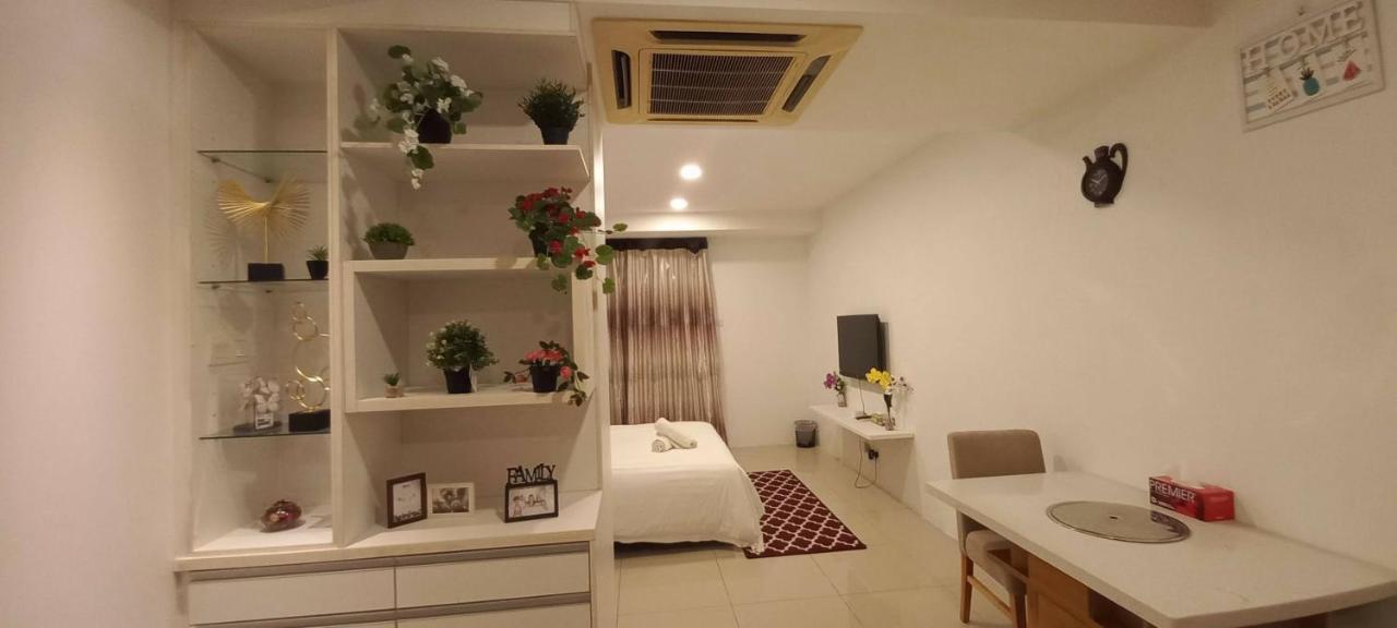 Appartamento Taragon Bbcc Kuala Lumpur Esterno foto